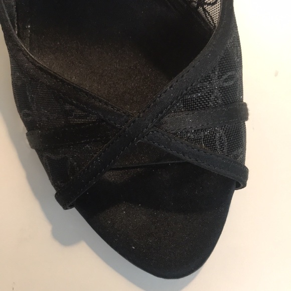 elegant high heels - Picture 2 of 11